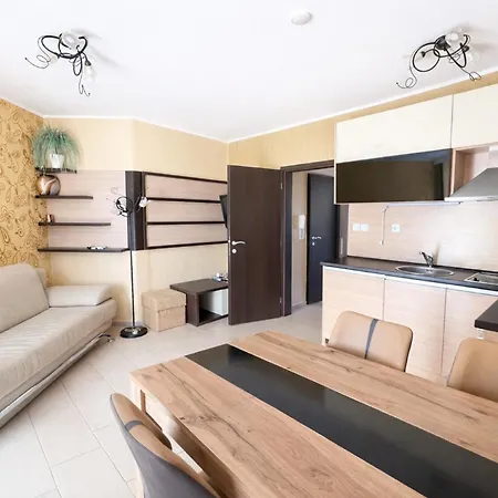 Harmony Suites-1 Private 424