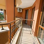 Harmony Suites-1 Private 42а * ساني بيتش