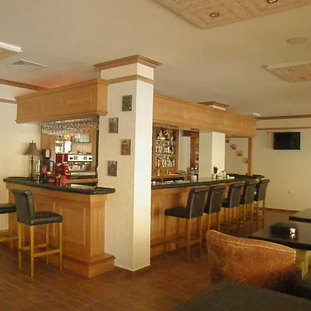 Apartamento Harmony Suites-1 Private Apartment 42А *