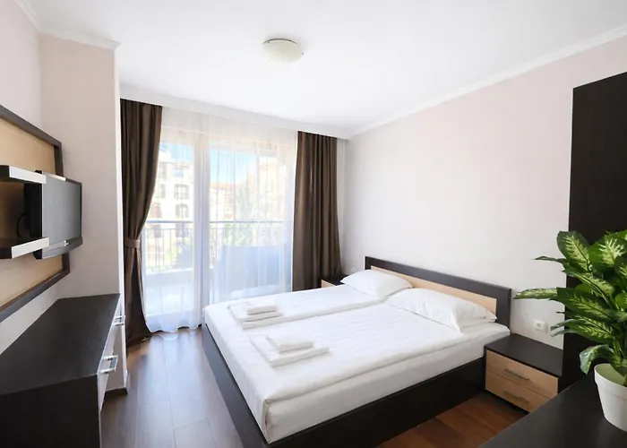 Harmony Suites-1 Private 42а Daire