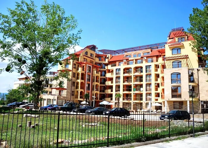 Harmony Suites-1 Private 42а Daire